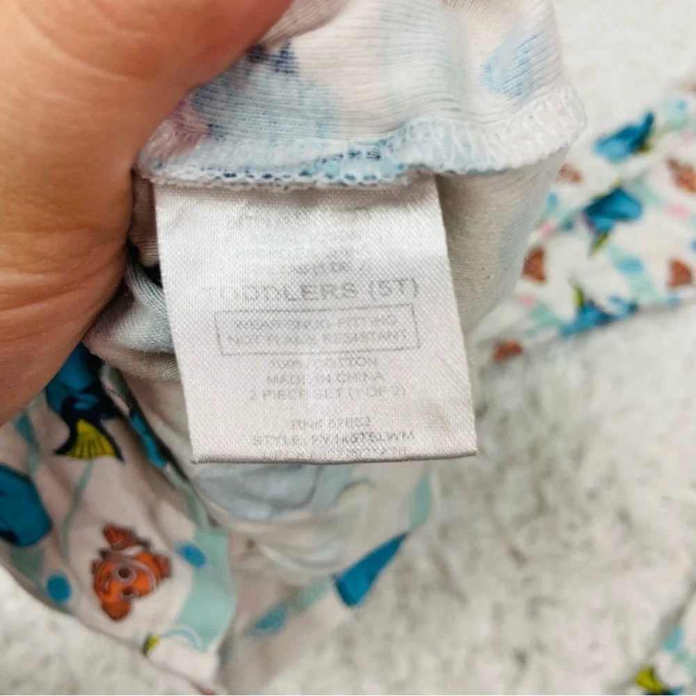 Disney’s Pixar finding Dory Blue Fish Marlon & Dory heart Print Kids Pajama Set